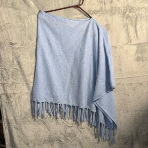 Tommy Bahama cashmere sweater poncho Light Blue Fringe size small soft